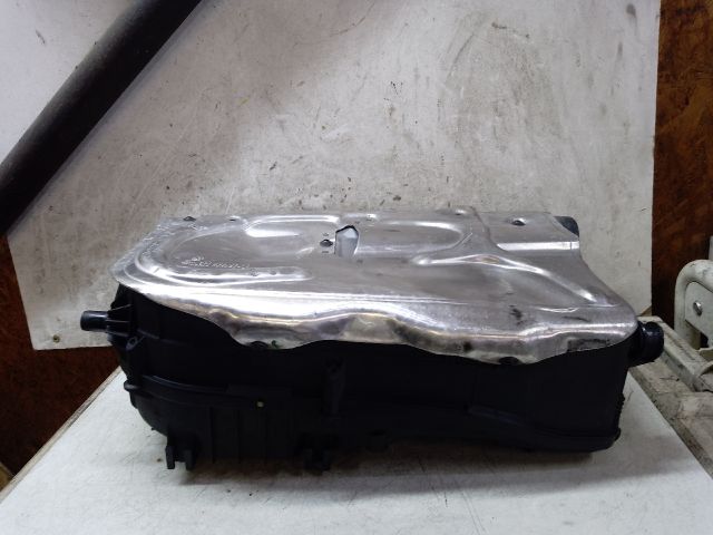 bontott MERCEDES-BENZ C-CLASS Légszűrő Ház