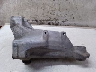 bontott MERCEDES-BENZ C-CLASS Motor Tartó Bak Jobb