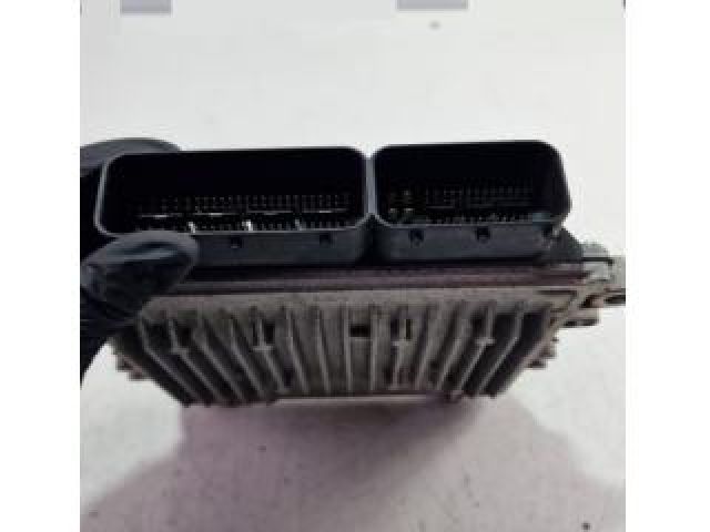 bontott MERCEDES-BENZ C-CLASS Motorvezérlő