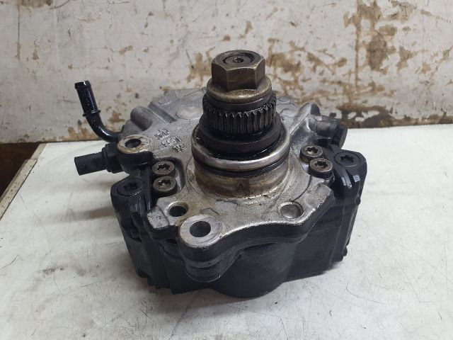 bontott MERCEDES-BENZ C-CLASS Nagynyomású Szivattyú