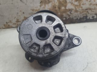 bontott MERCEDES-BENZ C-CLASS Szíjfeszítő Görgő