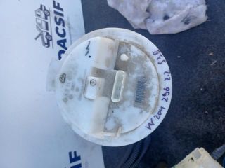 bontott MERCEDES-BENZ C-CLASS Üzemanyag Szivattyú