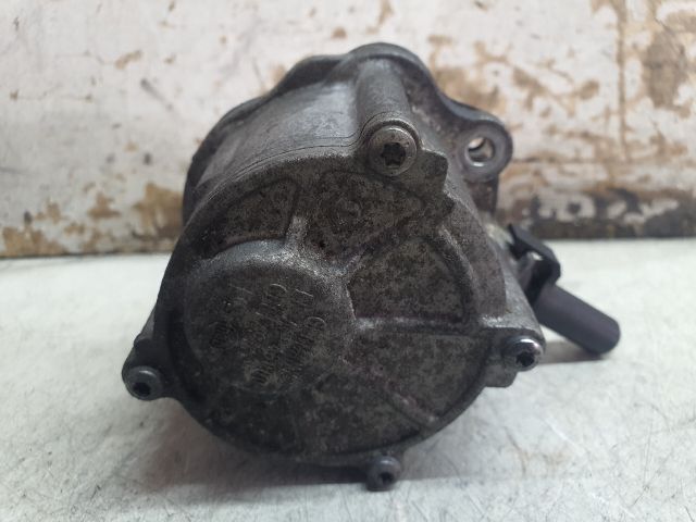 bontott MERCEDES-BENZ C-CLASS Vákumpumpa