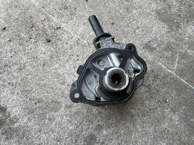 bontott MERCEDES-BENZ C-CLASS Vákumpumpa