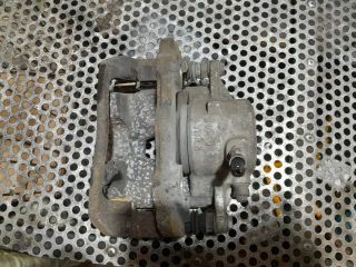 bontott MERCEDES-BENZ C-CLASS Bal első Féknyereg Munkahengerrel