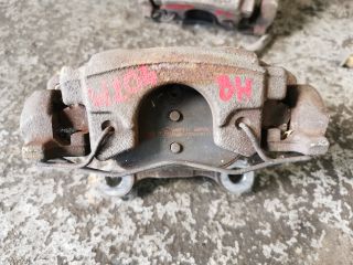 bontott MERCEDES-BENZ C-CLASS Bal hátsó Féknyereg Munkahengerrel