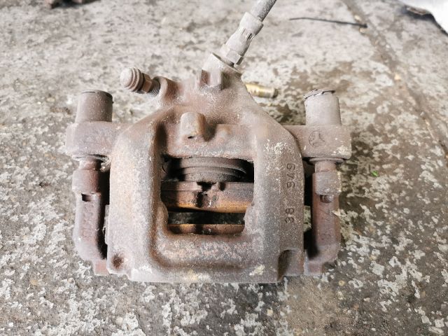 bontott MERCEDES-BENZ C-CLASS Bal hátsó Féknyereg Munkahengerrel