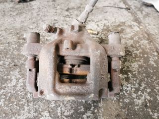 bontott MERCEDES-BENZ C-CLASS Bal hátsó Féknyereg Munkahengerrel