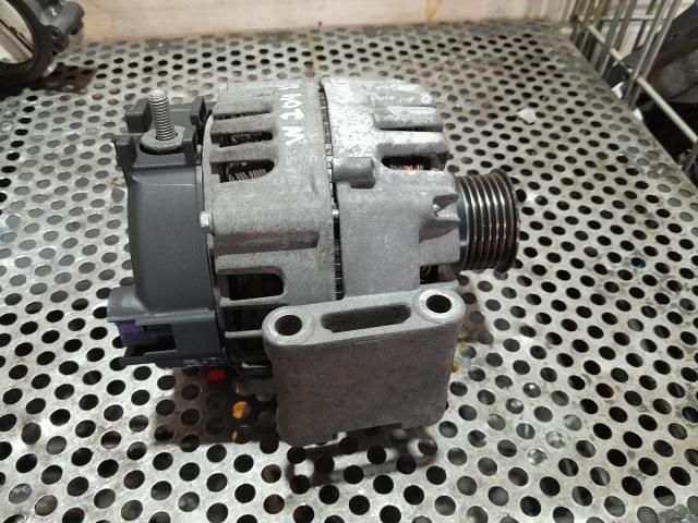 bontott MERCEDES-BENZ C-CLASS Generátor