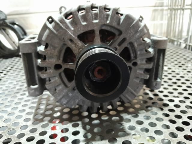 bontott MERCEDES-BENZ C-CLASS Generátor