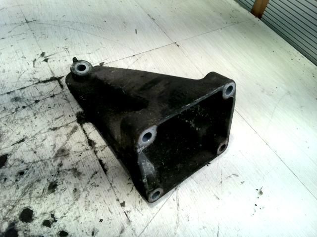 bontott MERCEDES-BENZ C-CLASS Motor Tartó Bak (Fém)