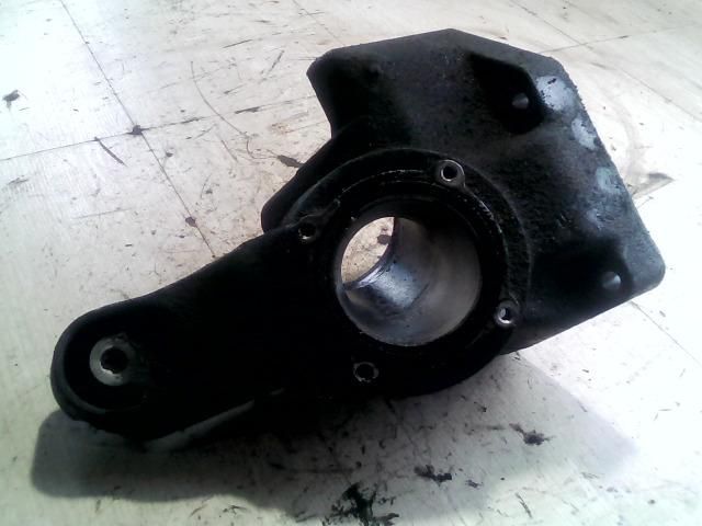 bontott MERCEDES-BENZ C-CLASS Motor Tartó Bak (Fém)