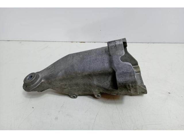 bontott MERCEDES-BENZ C-CLASS Motor Tartó Bak (Pozíciófüggetlen)