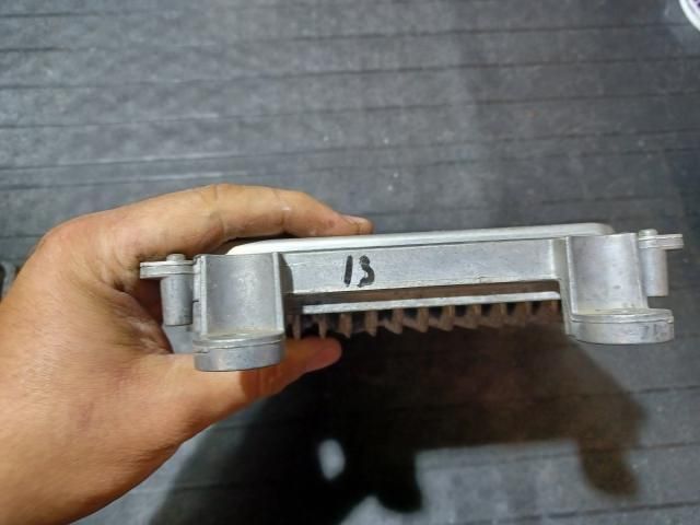 bontott MERCEDES-BENZ C-CLASS Motorvezérlő