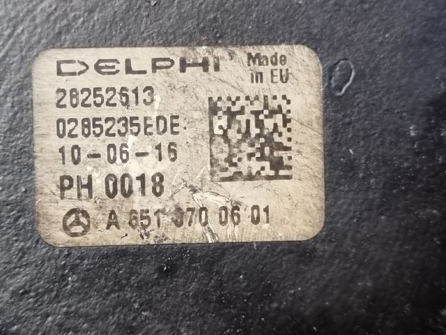 bontott MERCEDES-BENZ C-CLASS Nagynyomású Szivattyú