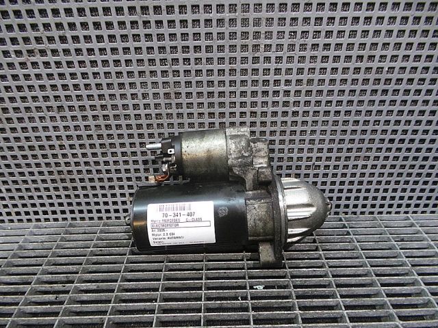 bontott MERCEDES-BENZ C-CLASS Önindító