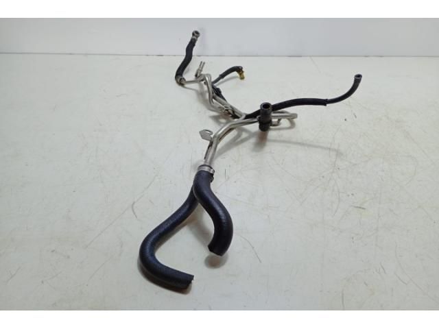 bontott MERCEDES-BENZ C-CLASS Tankbetöltő Cső (Fém)