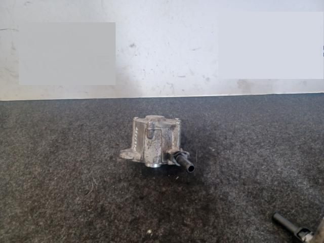 bontott MERCEDES-BENZ C-CLASS Vákumpumpa