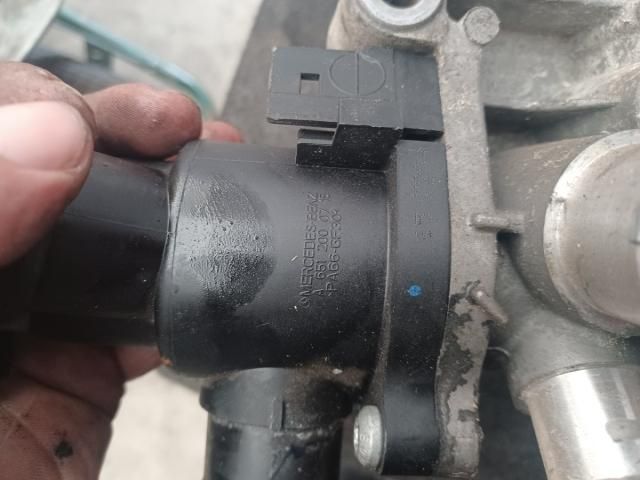 bontott MERCEDES-BENZ C-CLASS Vízpumpa