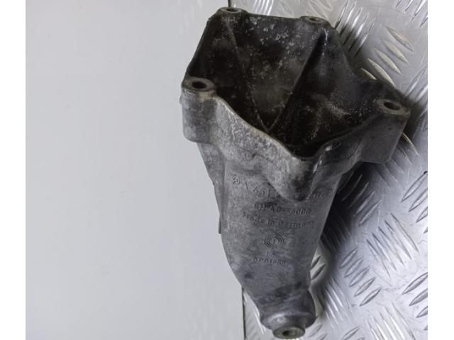 bontott MERCEDES-BENZ C-CLASS Motor Tartó Bak (Pozíciófüggetlen)