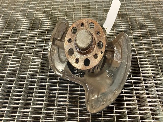 bontott MERCEDES-BENZ C-CLASS Bal első Csonkállvány