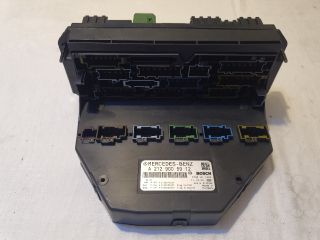 bontott MERCEDES-BENZ C-CLASS Biztosítéktábla Motortér