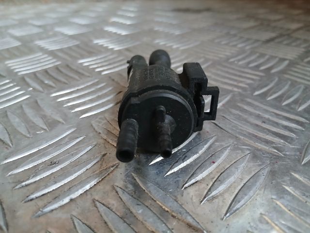 bontott MERCEDES-BENZ C-CLASS EGR / AGR Vákum Szelep