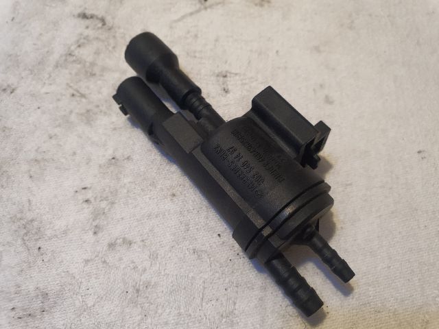 bontott MERCEDES-BENZ C-CLASS EGR / AGR Vákum Szelep