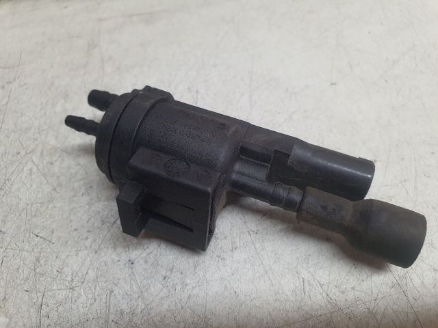 bontott MERCEDES-BENZ C-CLASS EGR / AGR Vákum Szelep