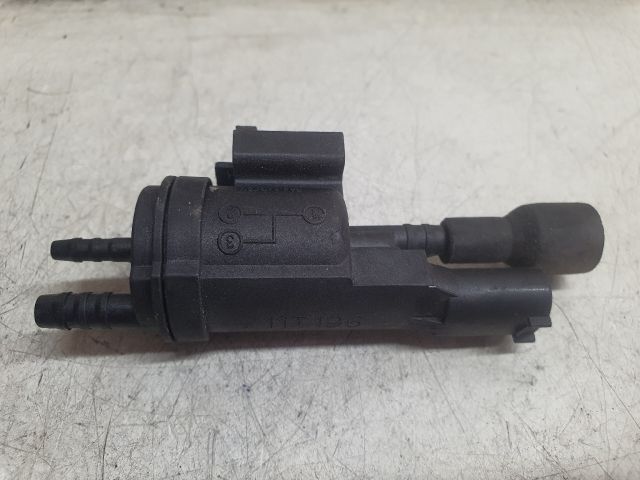 bontott MERCEDES-BENZ C-CLASS EGR / AGR Vákum Szelep