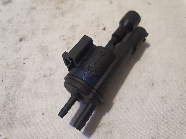 bontott MERCEDES-BENZ C-CLASS EGR / AGR Vákum Szelep