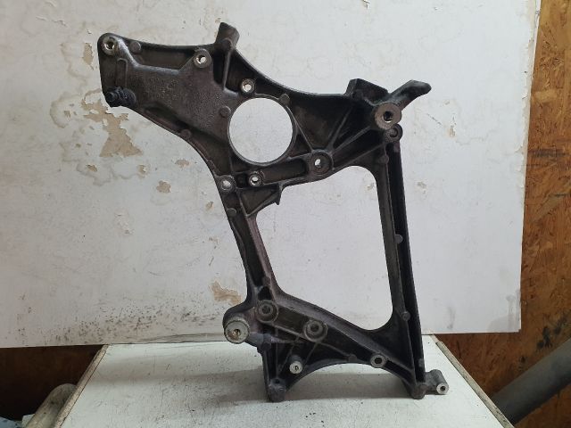 bontott MERCEDES-BENZ C-CLASS Generátor Tartó Bak