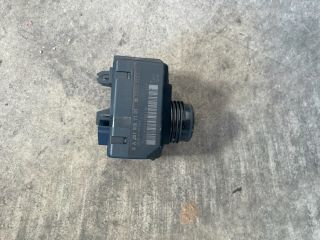 bontott MERCEDES-BENZ C-CLASS Gyújtáskapcsoló Házzal