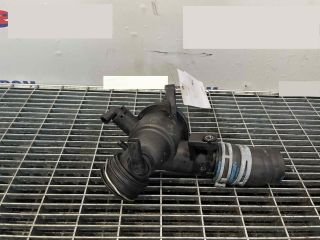 bontott MERCEDES-BENZ C-CLASS Hengerfej Vízkivezető