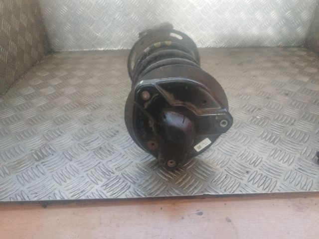 bontott MERCEDES-BENZ C-CLASS Jobb első Gólyaláb (Lengécsillapító, Rugó)