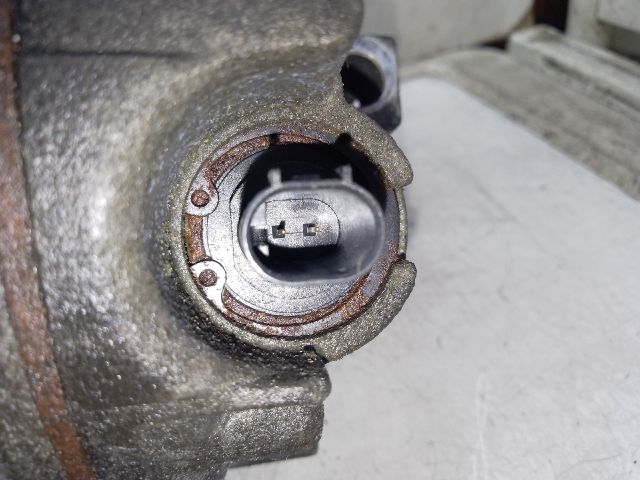 bontott MERCEDES-BENZ C-CLASS Klímakompresszor