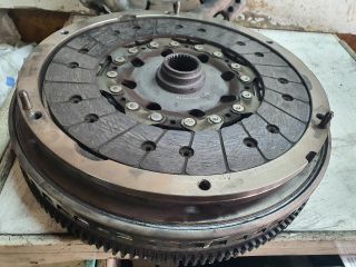 bontott MERCEDES-BENZ C-CLASS Kuplung Szett Lendkerékkel