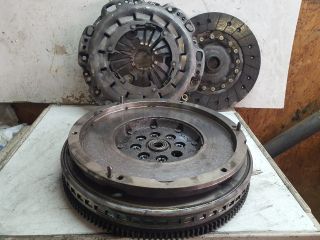 bontott MERCEDES-BENZ C-CLASS Kuplung Szett Lendkerékkel