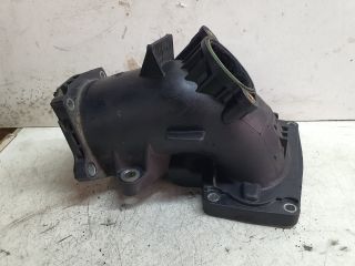 bontott MERCEDES-BENZ C-CLASS Légbeömlő Cső