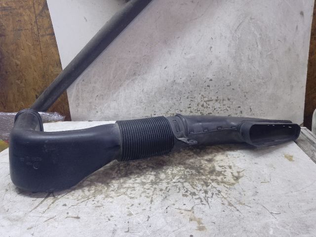 bontott MERCEDES-BENZ C-CLASS Légbeömlő Cső