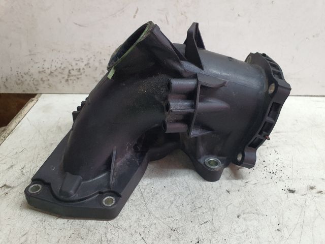 bontott MERCEDES-BENZ C-CLASS Légbeömlő Cső