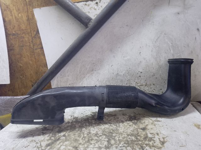 bontott MERCEDES-BENZ C-CLASS Légbeömlő Cső