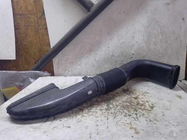 bontott MERCEDES-BENZ C-CLASS Légbeömlő Cső