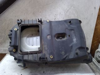 bontott MERCEDES-BENZ C-CLASS Légszűrő Ház