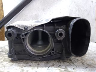 bontott MERCEDES-BENZ C-CLASS Légszűrő Ház