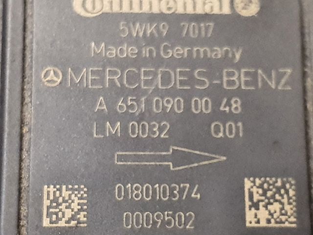 bontott MERCEDES-BENZ C-CLASS Légtömegmérő
