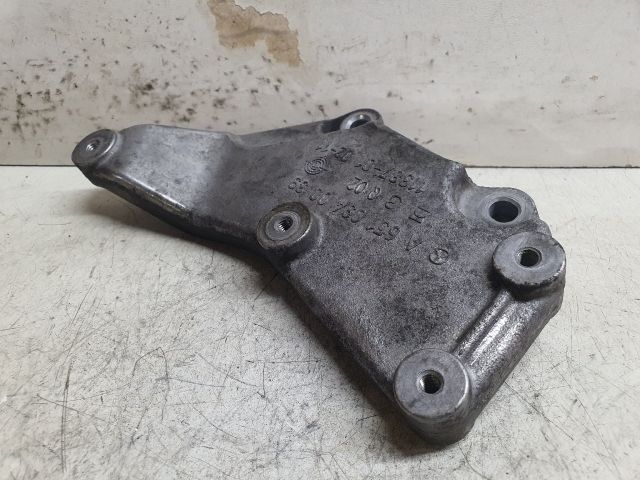 bontott MERCEDES-BENZ C-CLASS Motor Tartó Bak (Fém)