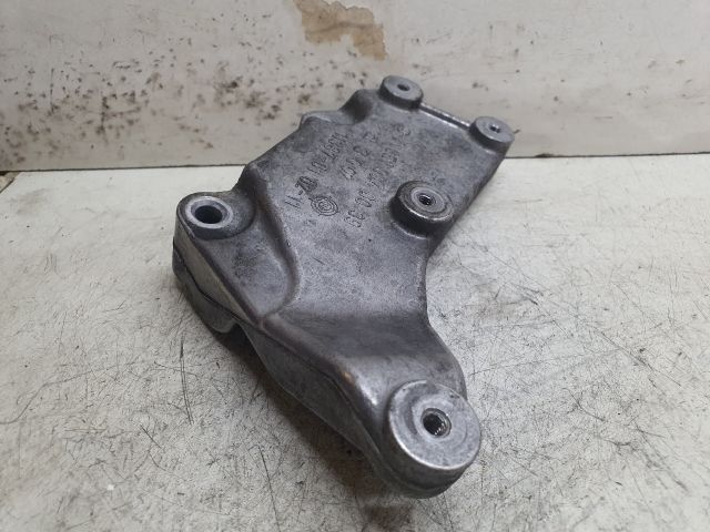 bontott MERCEDES-BENZ C-CLASS Motor Tartó Bak (Fém)