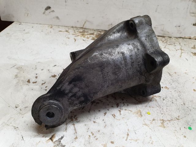 bontott MERCEDES-BENZ C-CLASS Motor Tartó Bak (Fém)