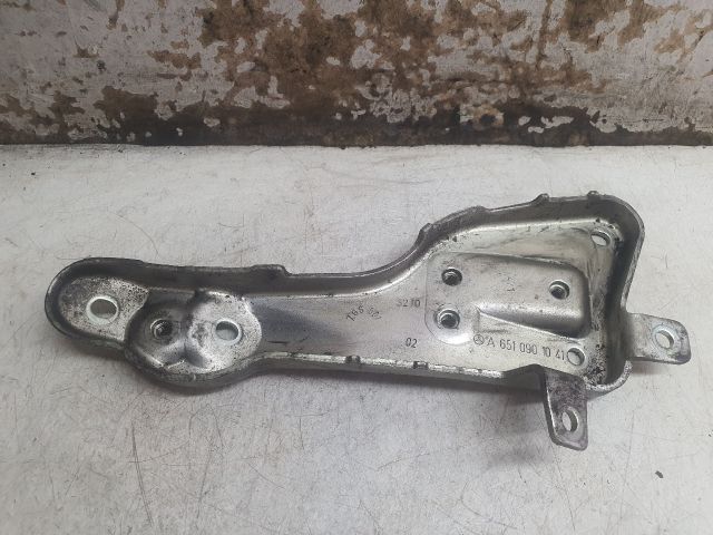 bontott MERCEDES-BENZ C-CLASS Motor Tartó Bak (Fém)